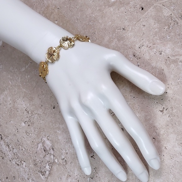 Golden Sand Dollar Bracelet - Picture 2 of 5
